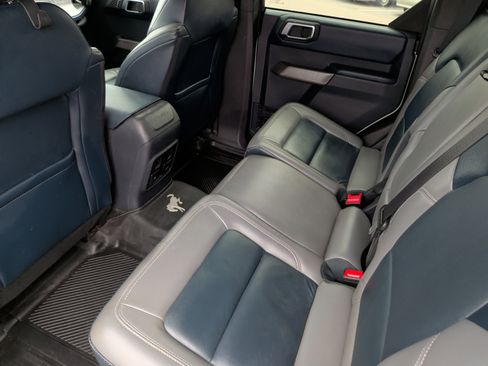 Used 2023 Ford Bronco Outer Banks image 37