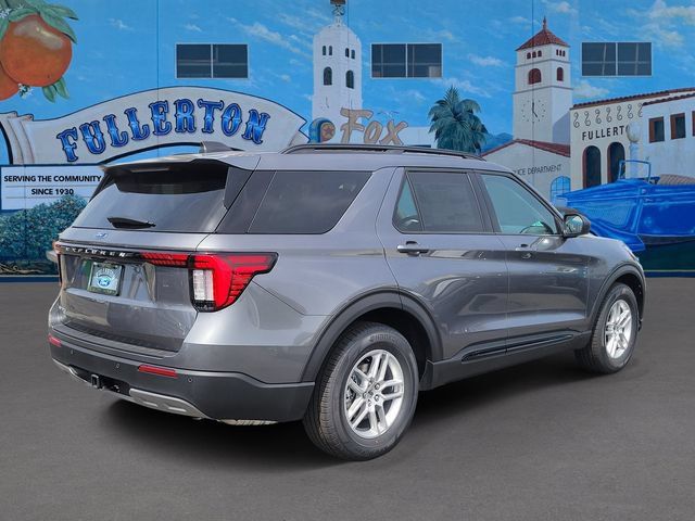 New 2026 Ford Explorer Active w/ Active Comfort Package RWD image 4