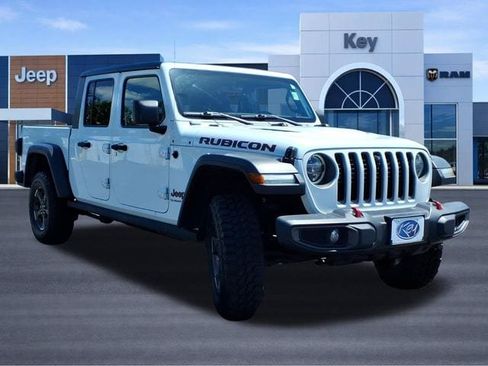 Used 2021 Jeep Gladiator Rubicon AWD/4WD image 7