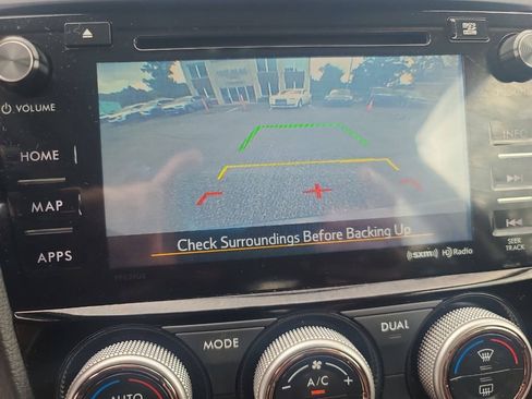 Used 2018 Subaru Forester 2.5i Touring AWD/4WD image 25