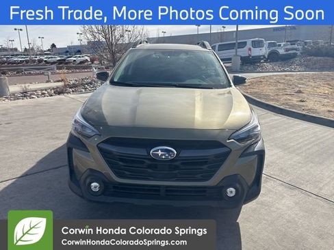Used 2025 Subaru Outback Premium image 2