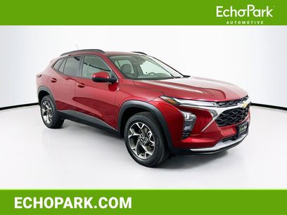 Used 2025 Chevrolet Trax LT