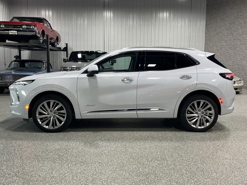New 2026 Buick Envision Avenir AWD/4WD image 2