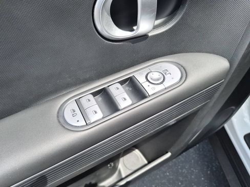 Used 2023 Hyundai Ioniq 5 SE RWD image 13
