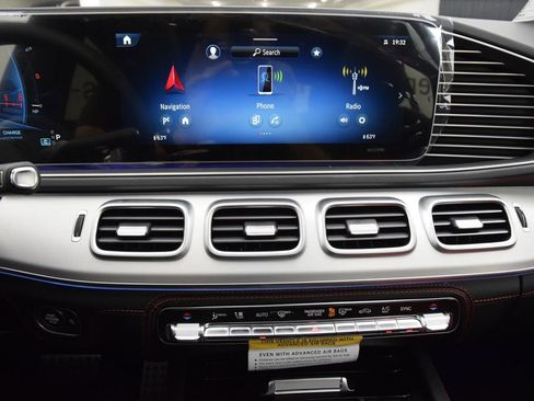 New 2026 Mercedes-Benz GLE 53 AMG 4MATIC Coupe image 27