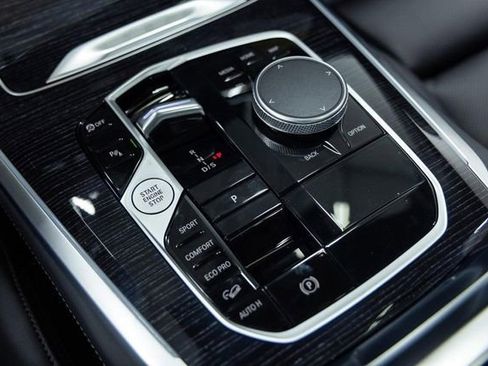 New 2026 BMW X5 xDrive40i w/ M Sport Package image 21