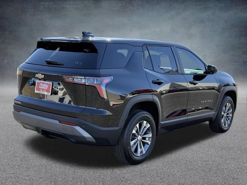 New 2026 Chevrolet Equinox LT image 3