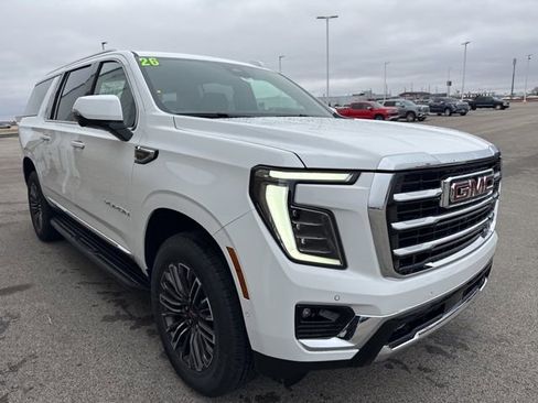 New 2026 GMC Yukon XL Elevation AWD/4WD image 4