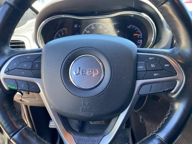 Used 2021 Jeep Grand Cherokee Laredo X AWD/4WD image 22