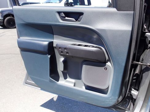 Used 2024 Ford Maverick Lariat w/ Black Appearance Package FWD image 18