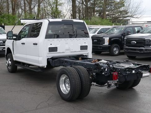New 2026 Ford F350 XL w/ XL Chrome Package AWD/4WD image 7