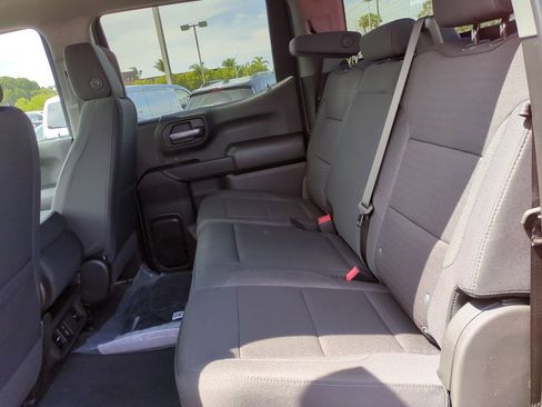 New 2025 Chevrolet Silverado 1500 Custom image 24