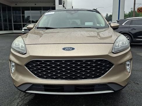 Certified 2020 Ford Escape Titanium AWD/4WD image 2