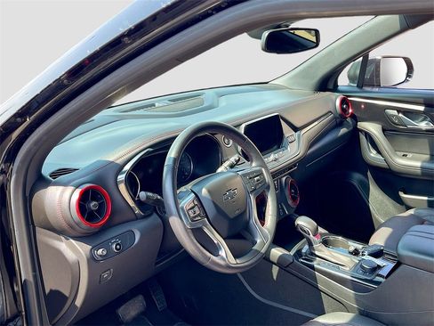 Used 2021 Chevrolet Blazer RS image 9