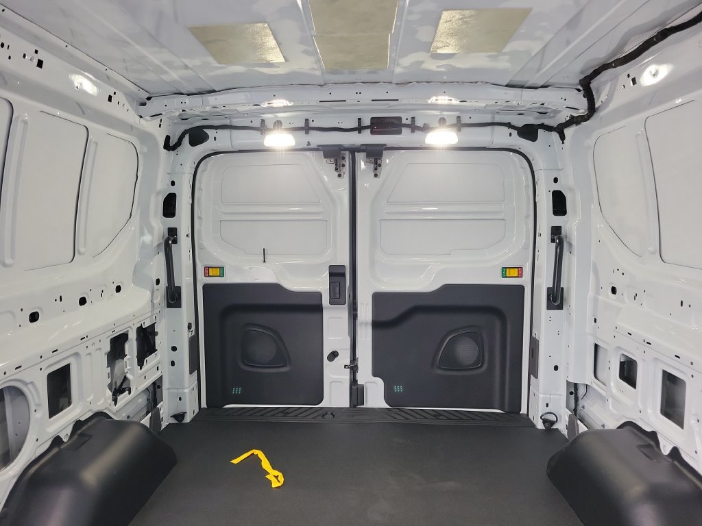 New 2027 Ford Transit 250 Low Roof RWD image 18