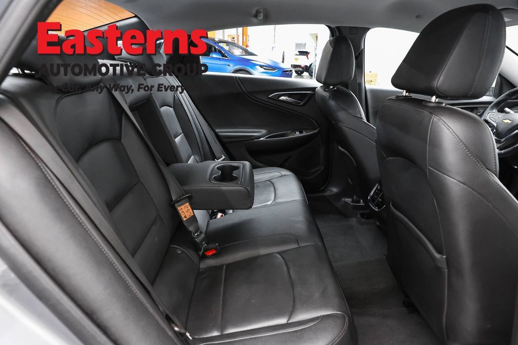 Used 2024 Chevrolet Malibu LT FWD image 27