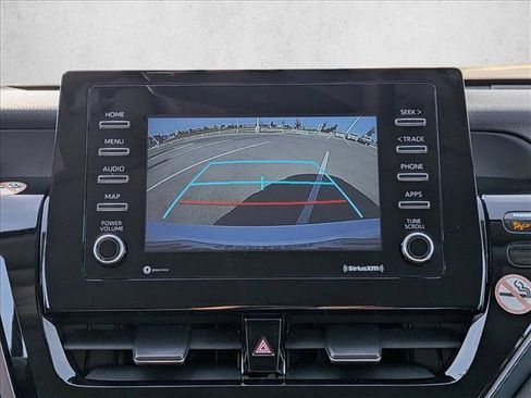 Used 2024 Toyota Camry SE image 10