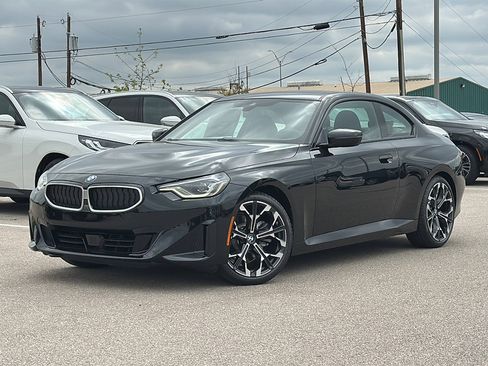 New 2025 BMW 230i Coupe w/ Premium Package image 2