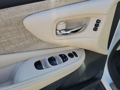 Used 2022 Nissan Murano SL w/ SL Moonroof Package AWD/4WD image 23