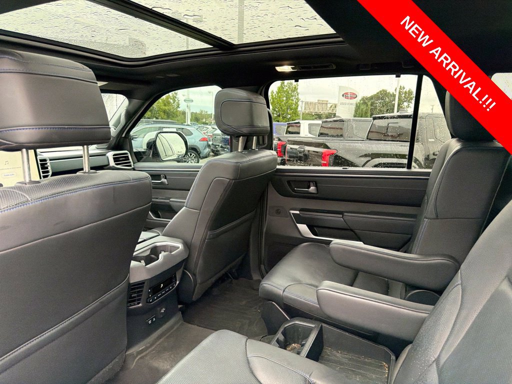 Used 2024 Toyota Sequoia Platinum AWD/4WD image 8