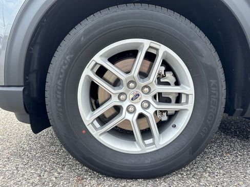 New 2026 Ford Explorer Active AWD/4WD image 27