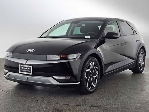 Used 2022 Hyundai Ioniq 5 SE w/ Cargo Package image 7