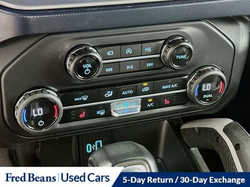 Used 2023 Ford Bronco Outer Banks AWD/4WD image 23