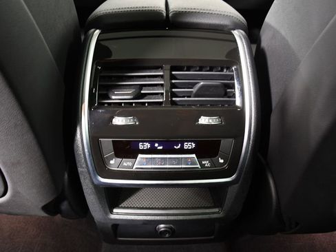 Used 2022 BMW X5 xDrive40i w/ Premium Package AWD/4WD image 30