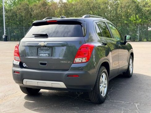 Used 2016 Chevrolet Trax LT FWD image 4