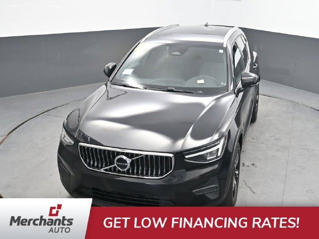 Used 2024 Volvo XC40 B5 Core AWD/4WD image 25