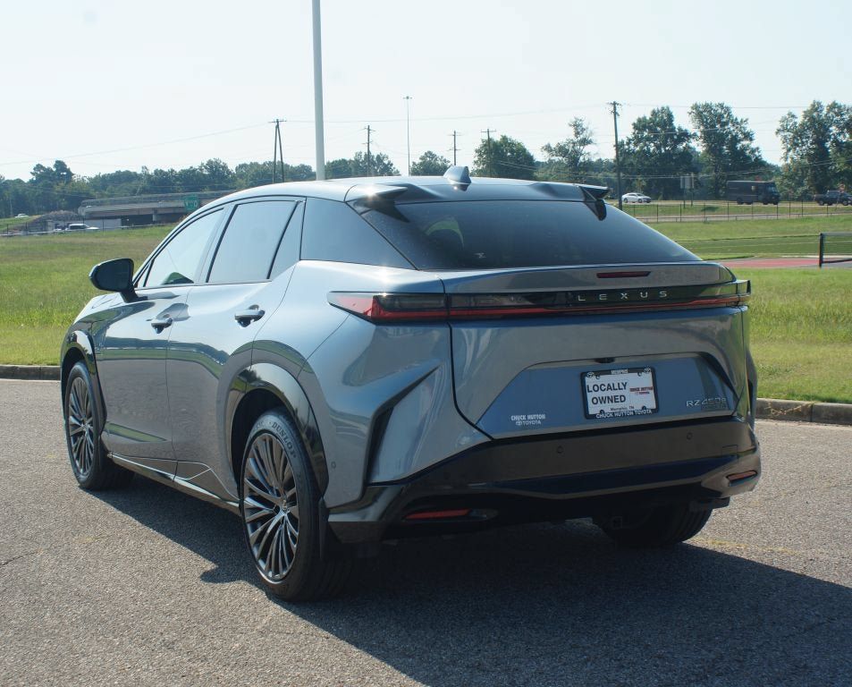 Used 2024 Lexus RZ 450e Premium w/ Accessory Package (A2) AWD/4WD image 16