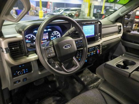 Used 2024 Ford F350 XLT w/ FX4 Off-Road Package AWD/4WD image 12