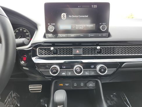 Used 2025 Honda Civic Sport image 29