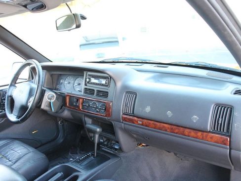 Used 1998 Jeep Grand Cherokee Laredo image 33