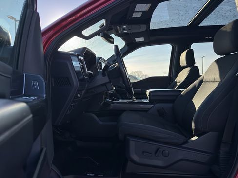 Used 2022 Ford F150 XLT w/ Equipment Group 302A High image 12