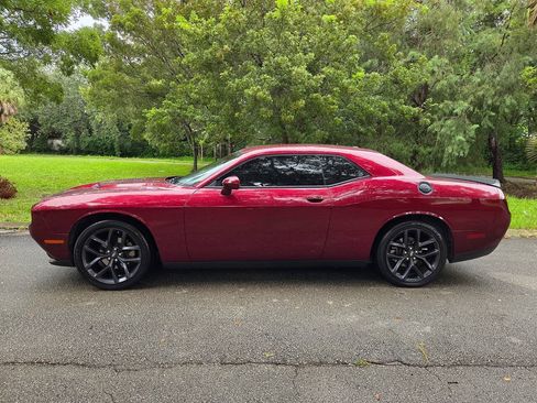 Used 2022 Dodge Challenger SXT w/ Blacktop Package RWD image 8
