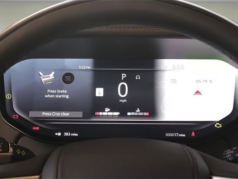 New 2026 Land Rover Range Rover SE image 19