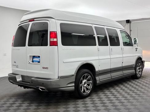 Used 2015 GMC Savana 2500 RWD image 8