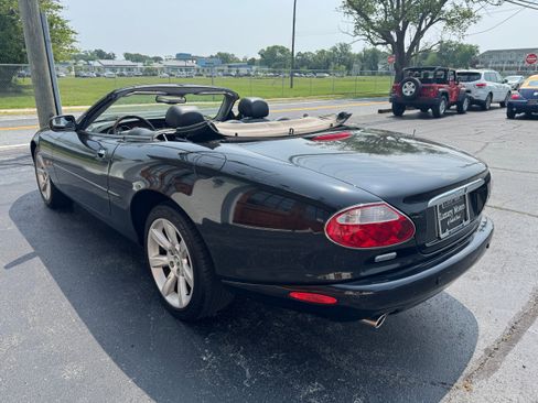 Used 2003 Jaguar XK8 Convertible image 4