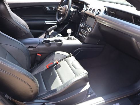 Used 2019 Ford Mustang Bullitt w/ Bullitt Electronics Package RWD image 17