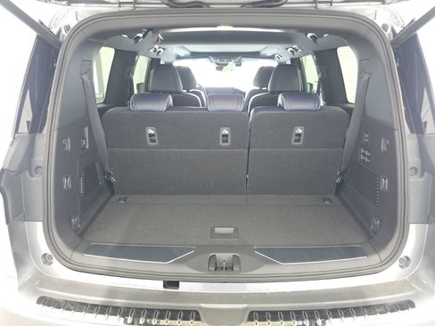 New 2026 INFINITI QX80 4WD w/ Sport Exterior Package image 17