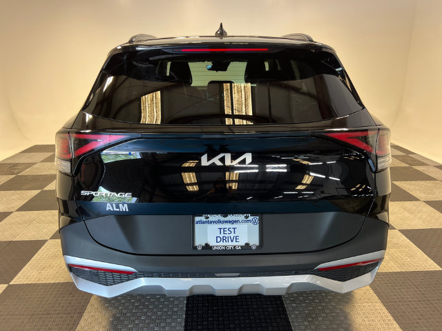 Used 2025 Kia Sportage EX w/ Premium Package FWD image 4