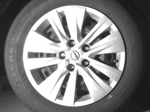 Used 2025 Nissan Sentra S FWD image 18