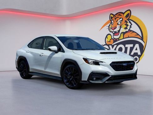 Used 2025 Subaru WRX Premium image 3