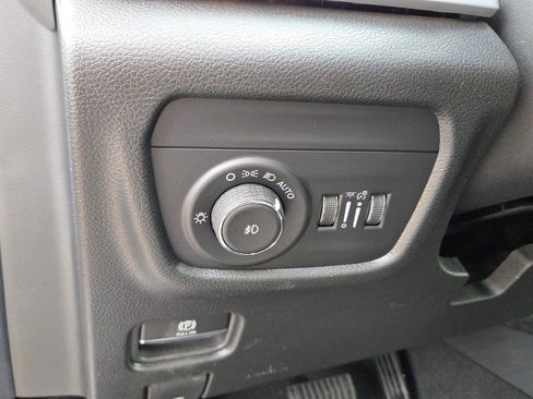 New 2025 Jeep Grand Cherokee Limited image 26