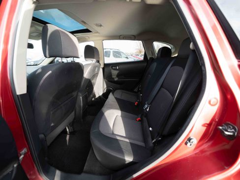 Used 2009 Nissan Rogue SL w/ Premium Pkg image 23