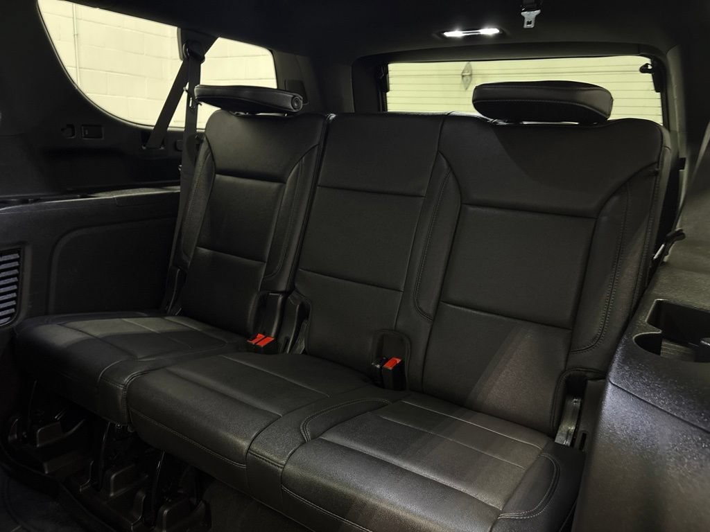 Used 2022 Chevrolet Suburban LT w/ LT Signature Plus Package AWD/4WD image 33