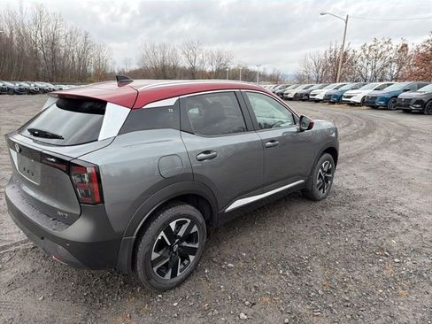 New 2026 Nissan Kicks SV w/ SV Premium Package image 3