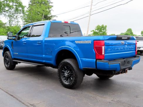 Used 2021 Ford F350 Lariat image 4
