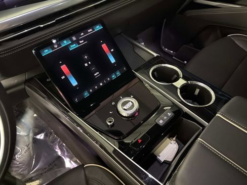 Used 2025 Cadillac Escalade Sport w/ Touring Package image 45